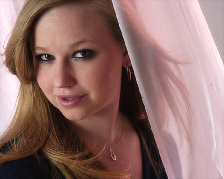 Celeste's senior picture (2).jpg